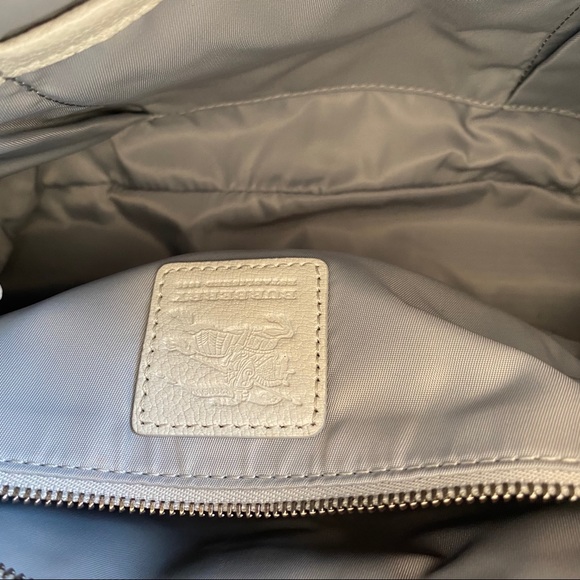 Burberry Handbag White Plaid Gunmetal Hardware - Picture 14 of 15